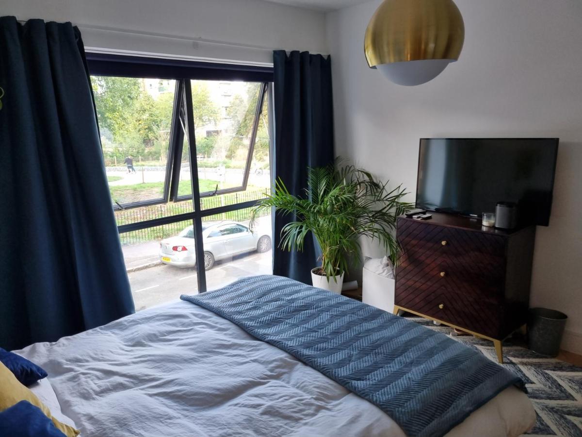 Bright Spacious Apartment In The Park Londres Exterior foto